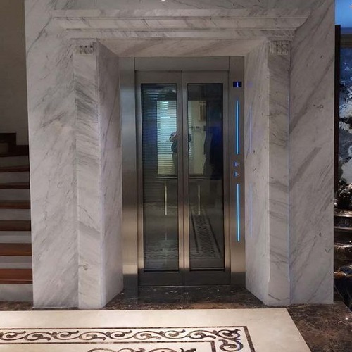 استاندارد اولیه آسانسور