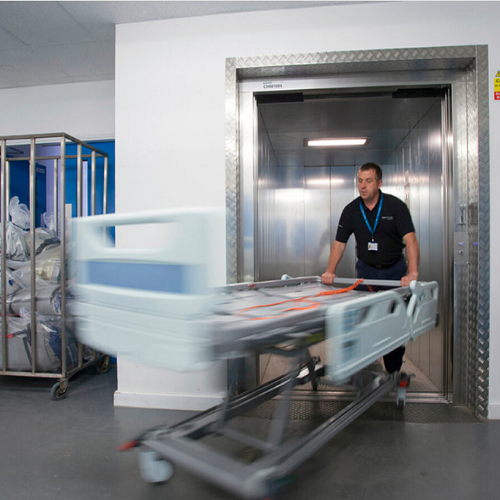 آسانسور بیمارستانی
