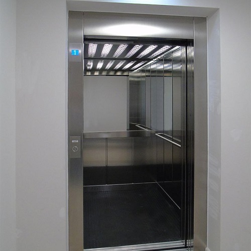 بازسازی آسانسور روملس